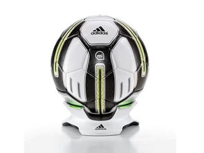 红点之巅 2015年获奖的30件趣味科技足球产品